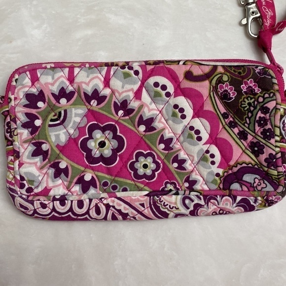 Vera Bradley Very Berry Wristlet Paisley Pink Wallet Clutch - Picture 5 of 12